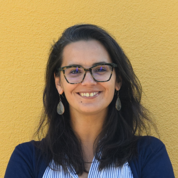 Portrait picture of Carolina Loureiro