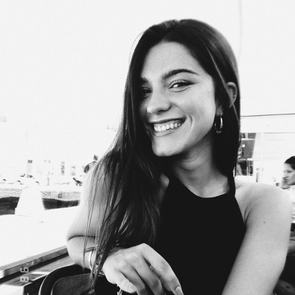 Portrait picture of Bárbara Gomes